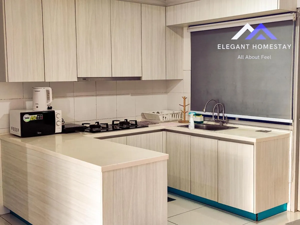 1 Tebrau By Elegant Johor Bahru Apartment 0*,